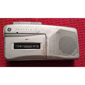 Handheld Cassette Voice Recorder GE 35375